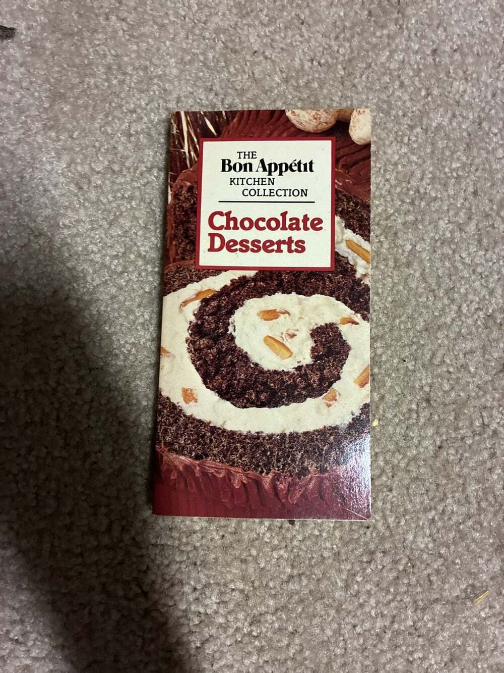 The Bon Appetit Kitchen Collection Chocolate Desserts Cookbook
